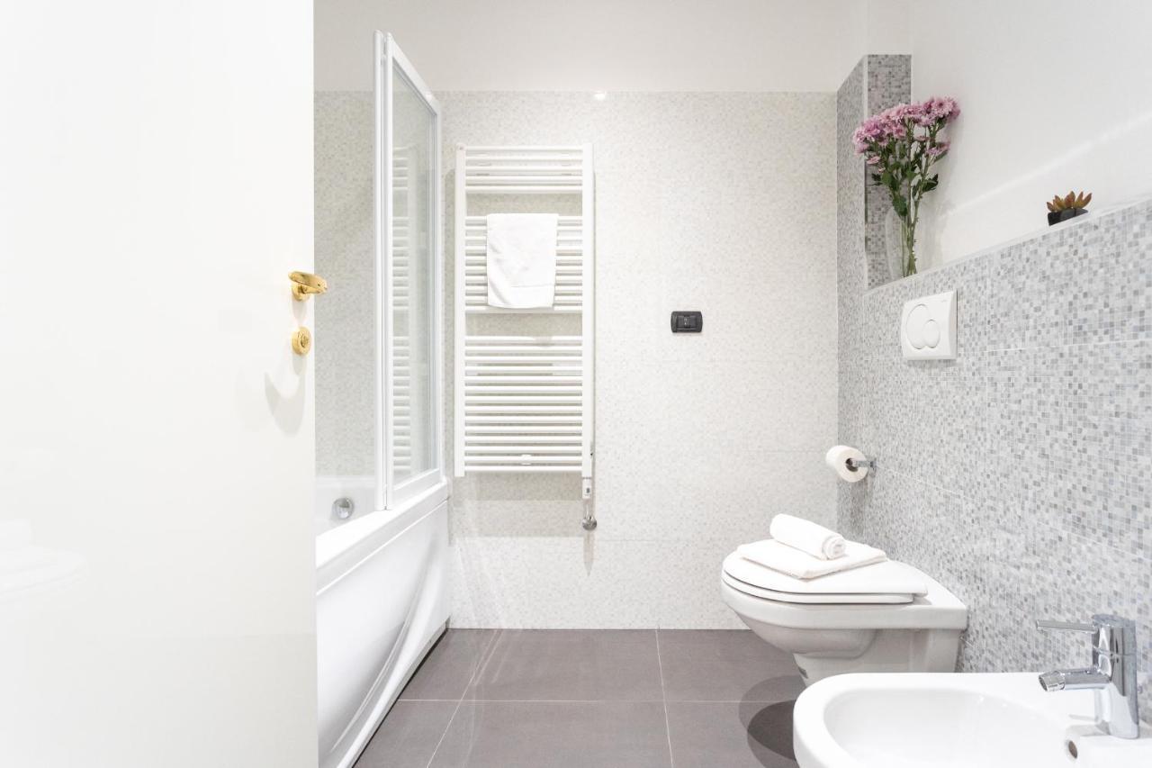 White Flat In Como City Center By Rent All 코모 외부 사진