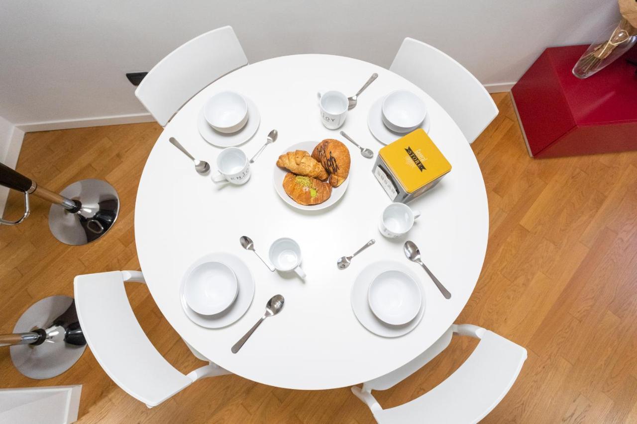 White Flat In Como City Center By Rent All 코모 외부 사진