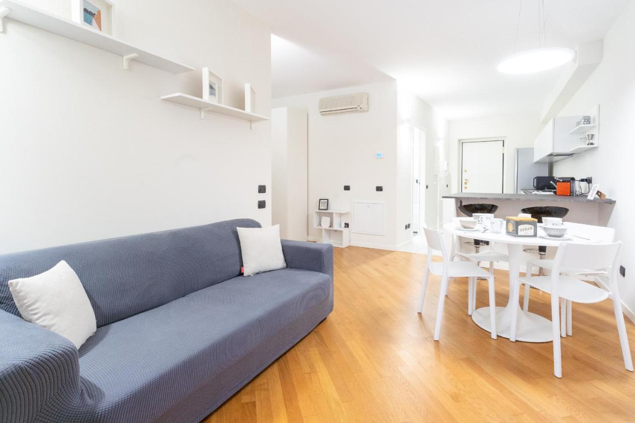 White Flat In Como City Center By Rent All 코모 외부 사진